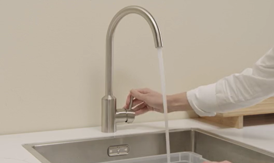 NO Weekly cleaning tile image - water tap (1)